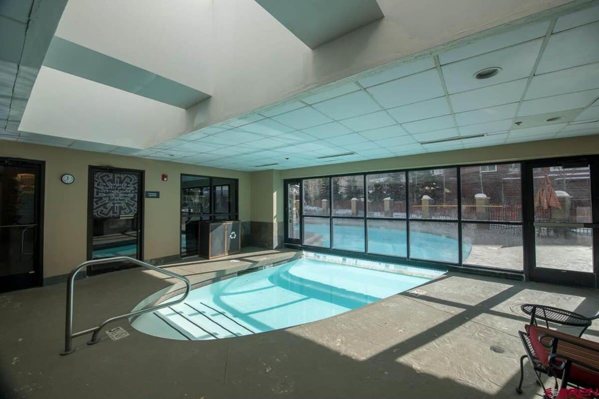 クレスティド・ビュート 1Bd 274 Perfect Location With Pool And Hot Tubヴィラ エクステリア 写真