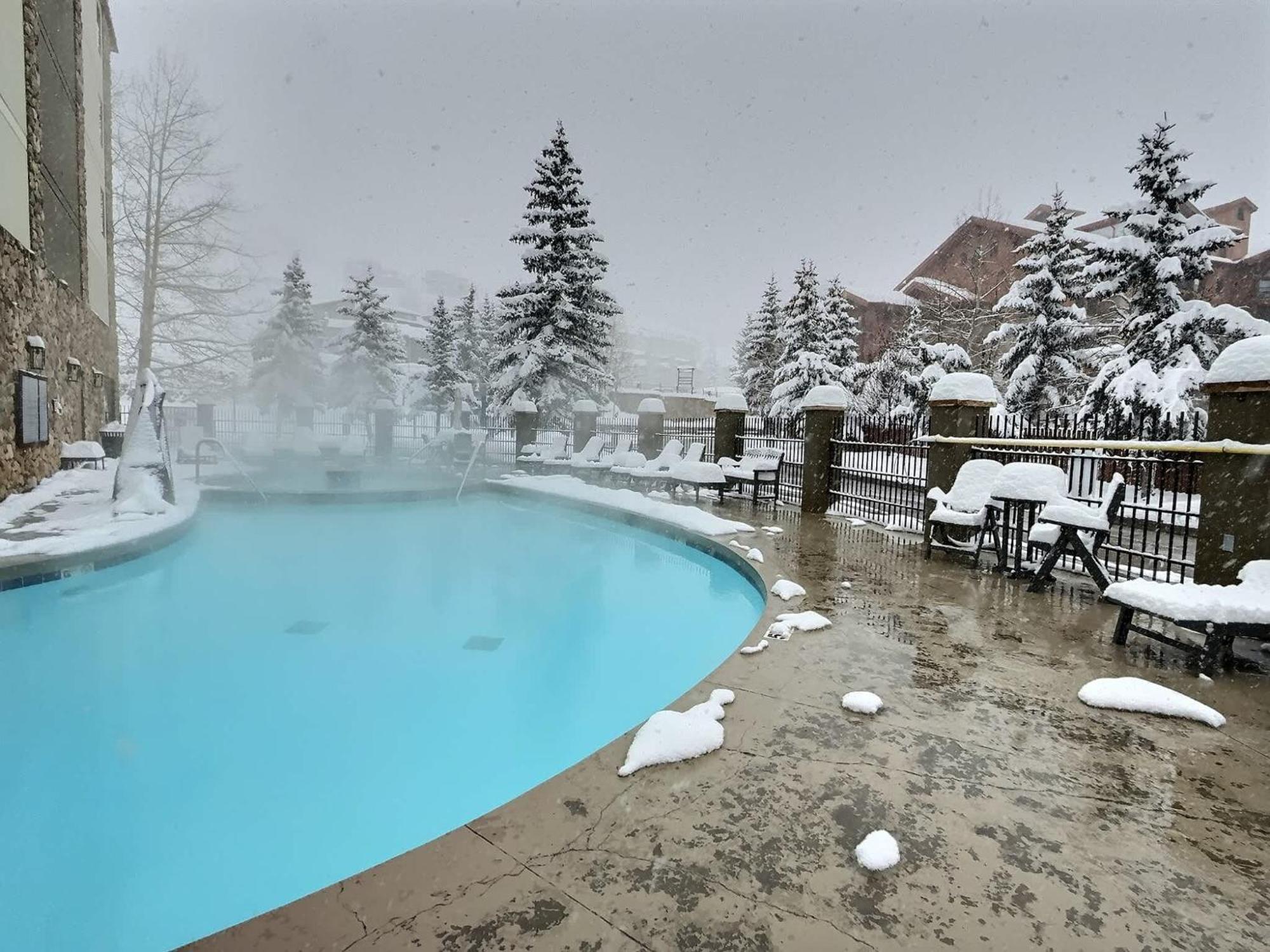 クレスティド・ビュート 1Bd 274 Perfect Location With Pool And Hot Tubヴィラ エクステリア 写真